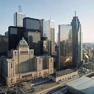 Отель Fairmont Royal York, Торонто