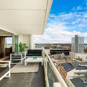 View With Free Valet Parking Apartment Christchurch