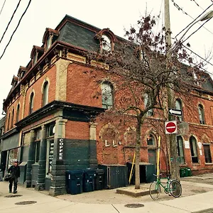  Hostal The Parkdale